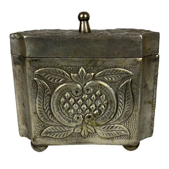 Embossed Metal Lidded Trinket Box Silver Floral Decorative Organization Patina - Picture 4 of 9